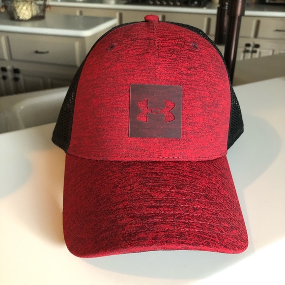 under armour twist trucker hat